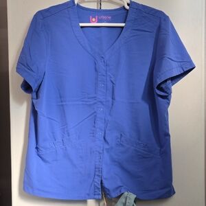 Urbane Women's Snap Front Scrub Top